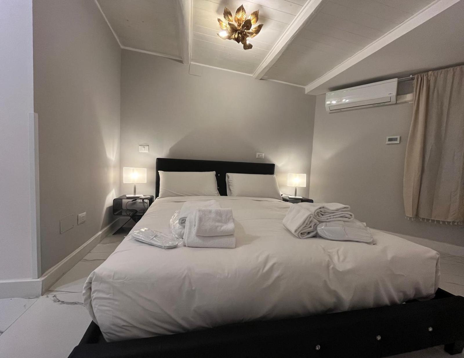 Crispi 30 Stylish Apartment Рим Екстер'єр фото